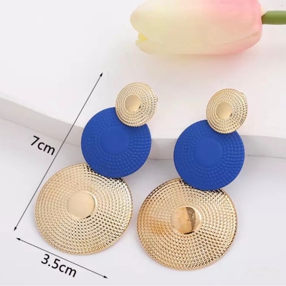 Jewelry - New women’s girls gold blue earrings
